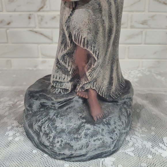 Native American Maiden with dove Hand Painted - Picture 4 of 11